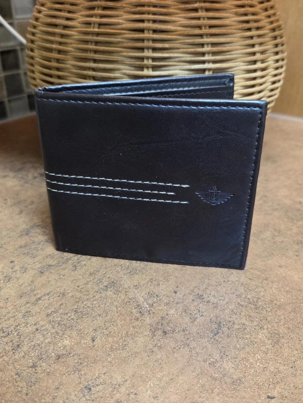 Dockers Dark Brown Leather RFID Bi-Fold Wallet with Contrast Stitching